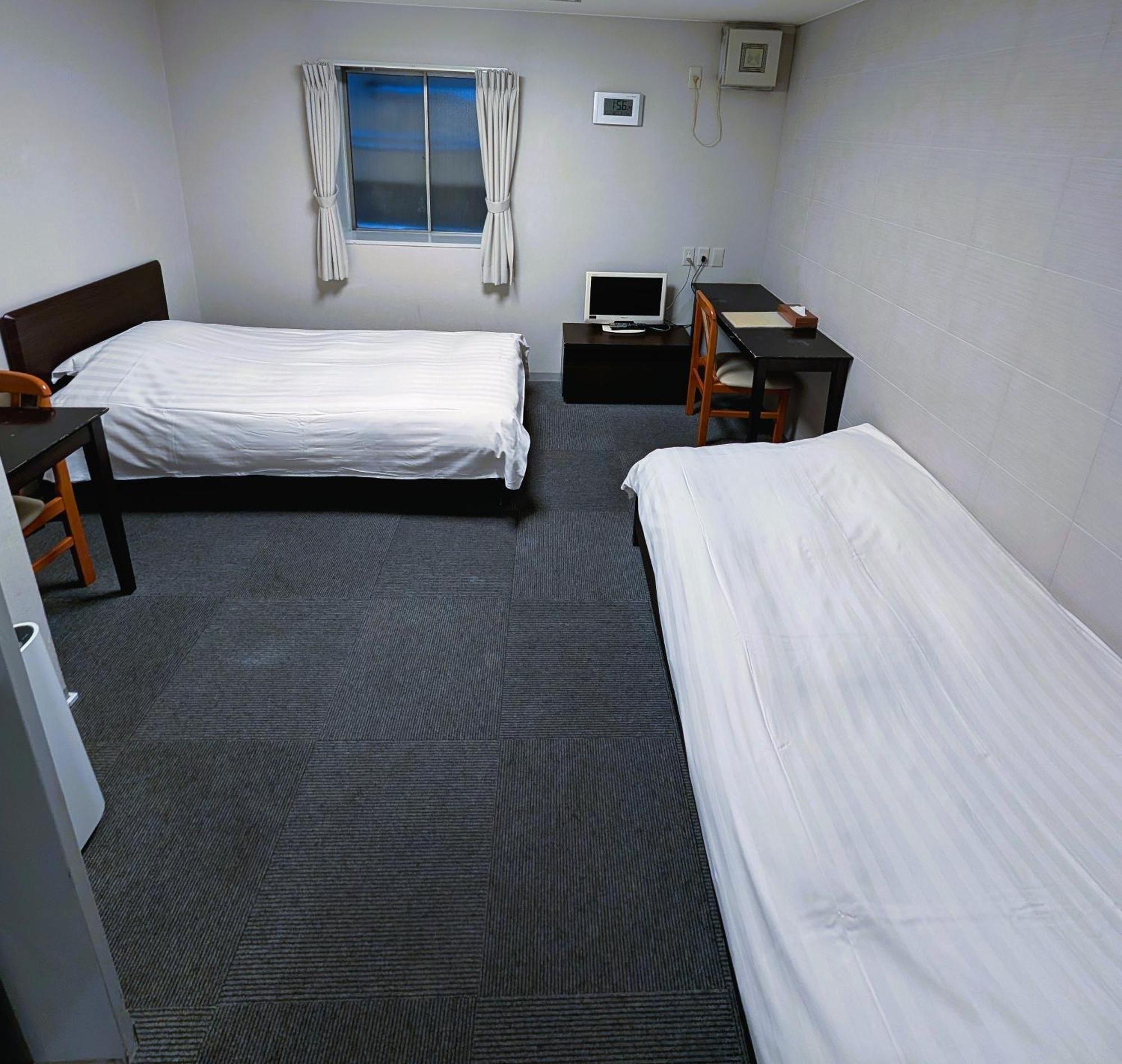 The Shin-Okubo International Hotel Токио Экстерьер фото